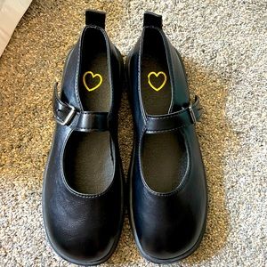 Never worn Mary Jane shoes
